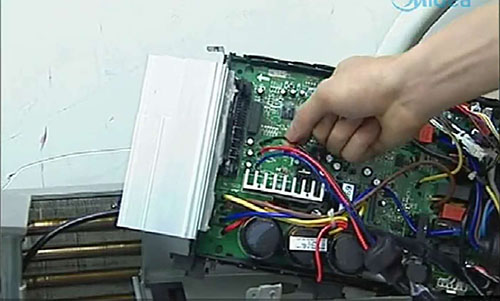 金山美的空调电话是多少